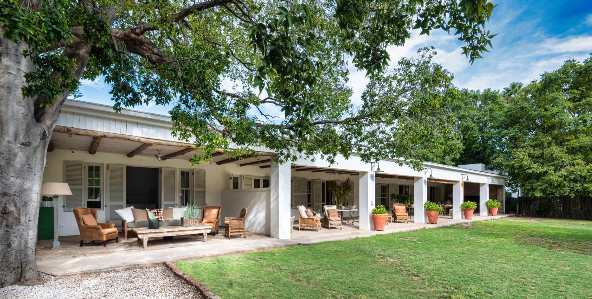 Langhuis Guesthouse Graaff-Reinet Exterior foto
